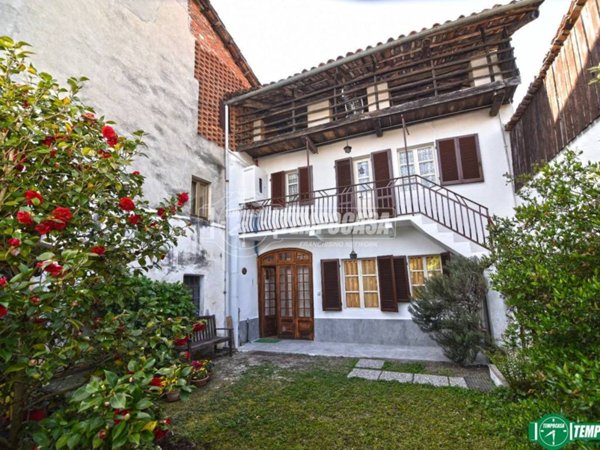 casa indipendente in vendita a Levone
