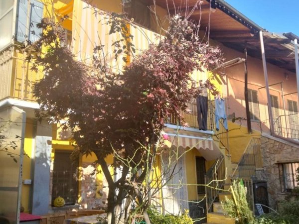 casa indipendente in vendita a Levone