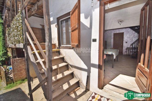 casa indipendente in vendita a Levone