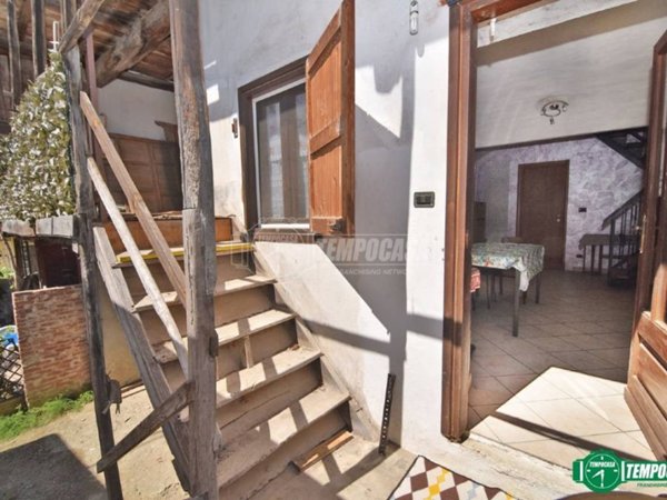 casa indipendente in vendita a Levone