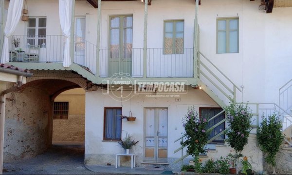 casa indipendente in vendita a Levone