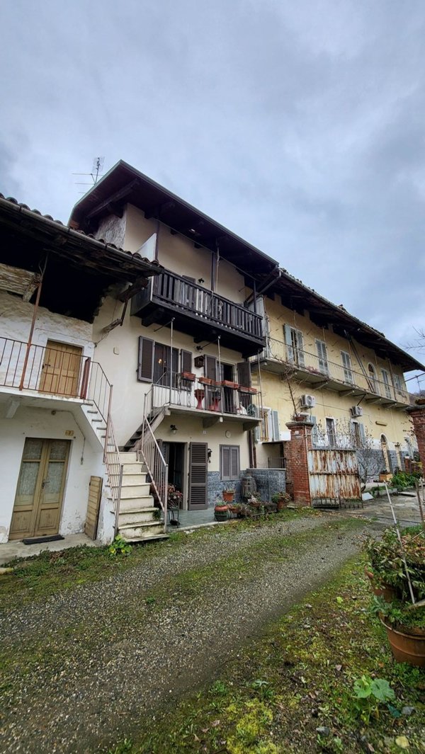 appartamento in vendita a Levone