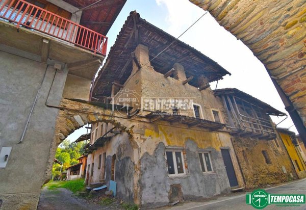 casa indipendente in vendita a Levone