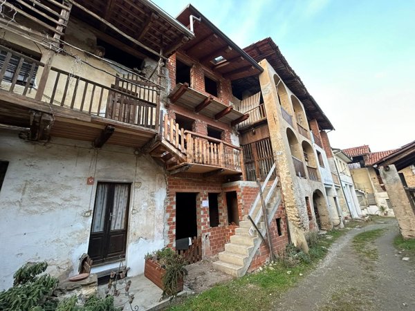 appartamento in vendita a Levone