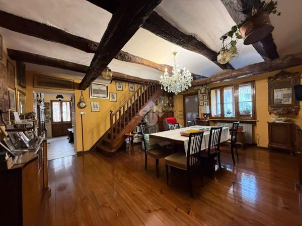 casa semindipendente in vendita a Levone