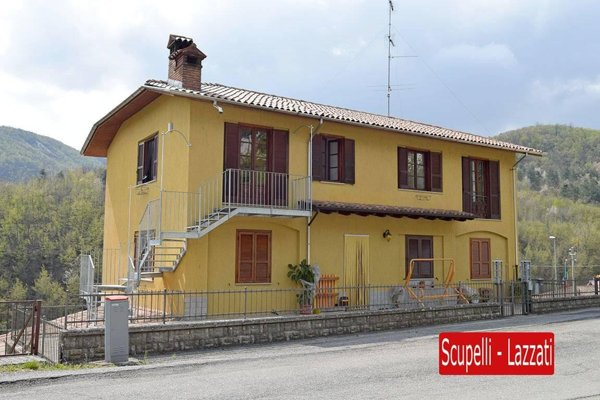 casa indipendente in vendita a Romagnese