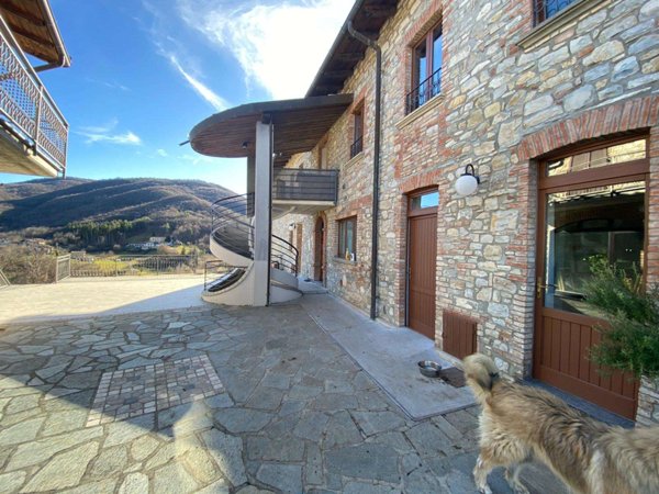 casa indipendente in vendita a Romagnese in zona Casa
