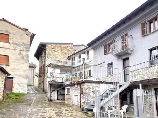 appartamento in vendita a Romagnese in zona Casa