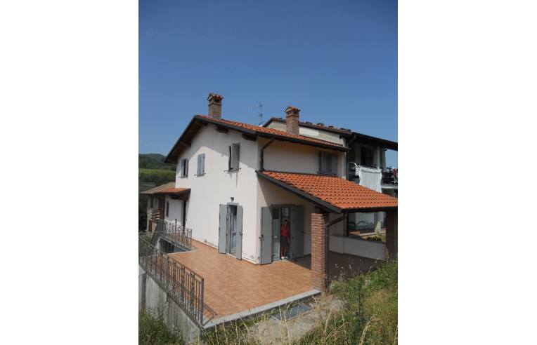 casa indipendente in vendita a Romagnese in zona Casa