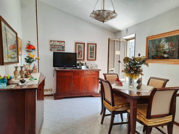 casa indipendente in vendita a Romagnese in zona Casa