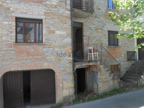 quadrivano in vendita a Romagnese in zona Casa