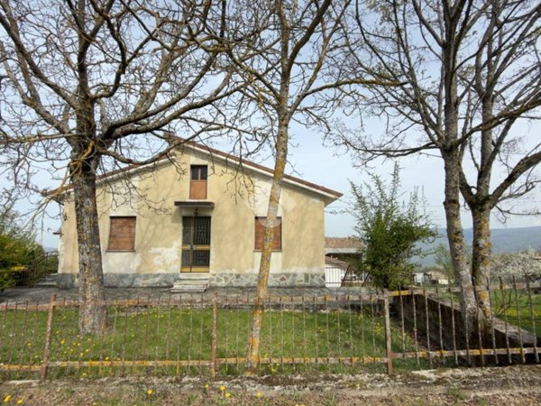 casa indipendente in vendita a Romagnese in zona Casa Rocchi-Crotta