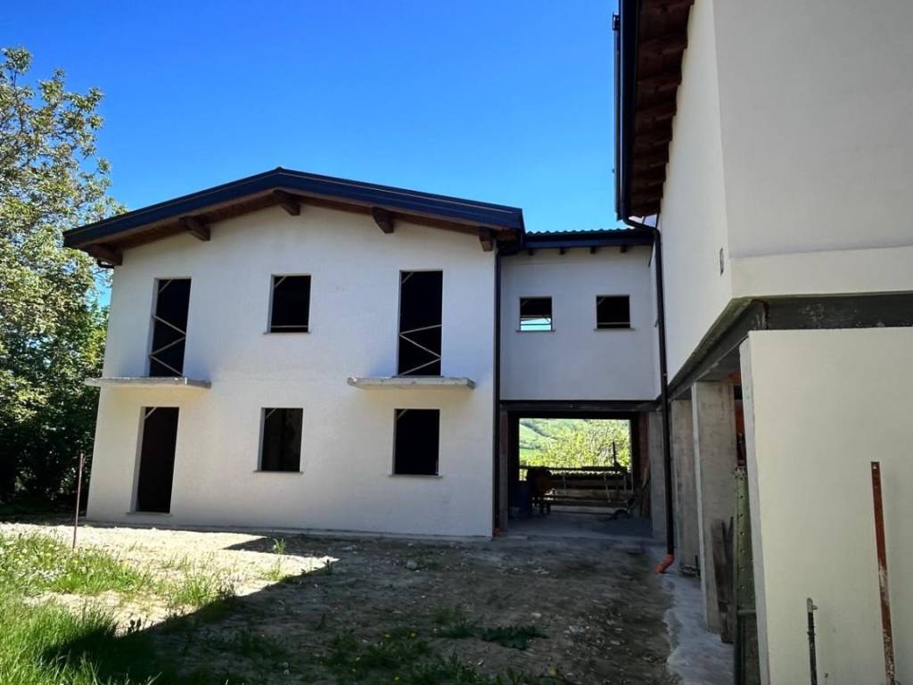 appartamento in vendita a Romagnese