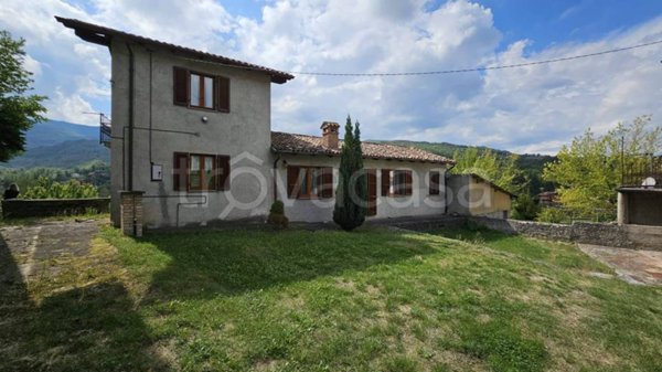 casa indipendente in vendita a Romagnese in zona Casa