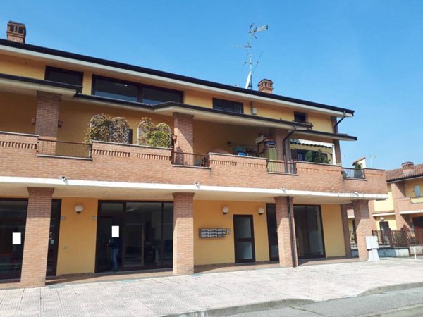 appartamento in vendita a Roncaro