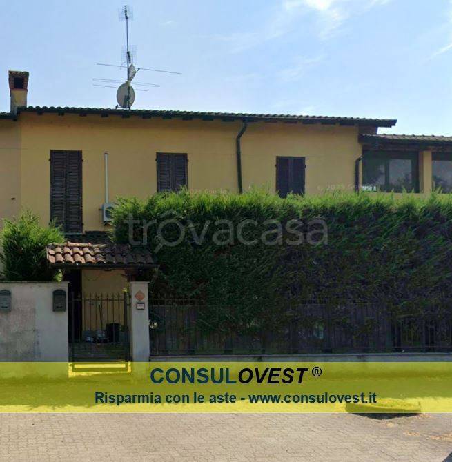 casa indipendente in vendita a Roncaro