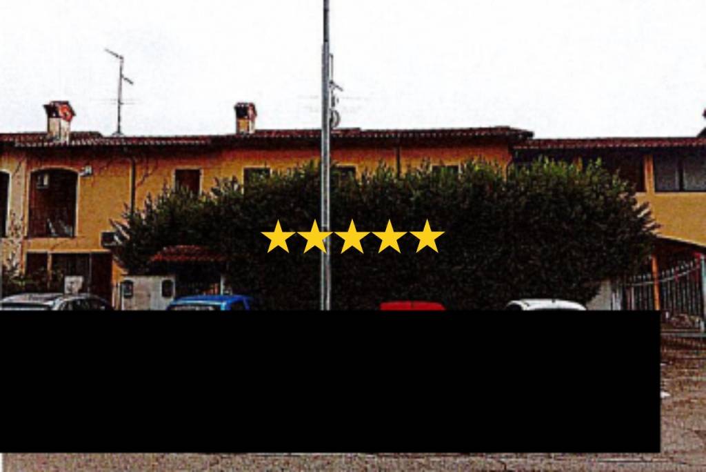 casa indipendente in vendita a Roncaro