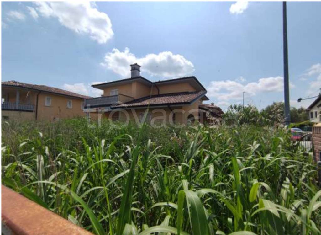 appartamento in vendita a Roncaro