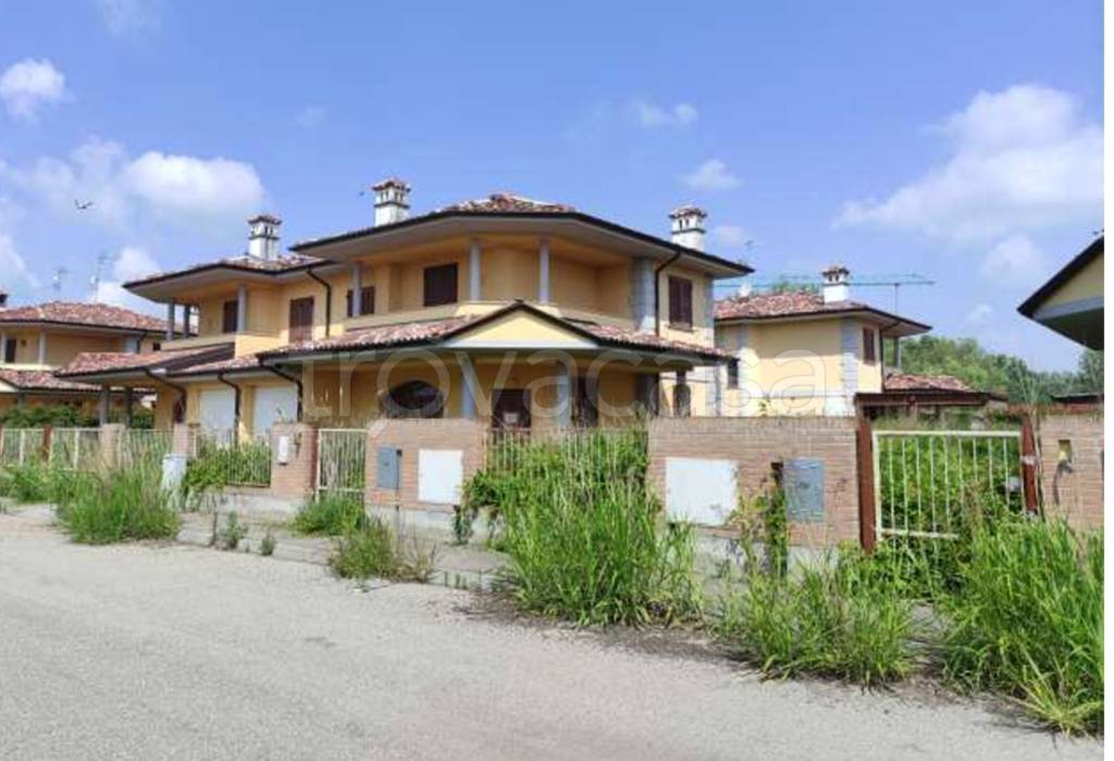 appartamento in vendita a Roncaro