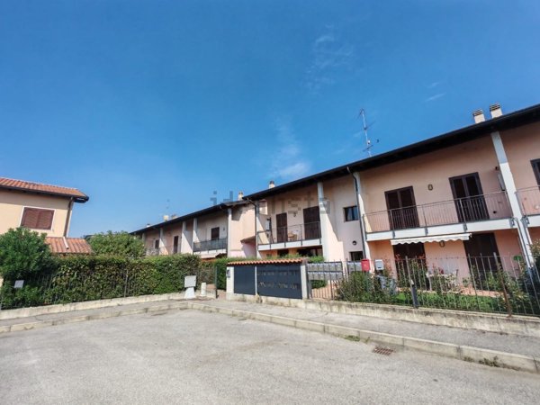 appartamento in vendita a Roncaro