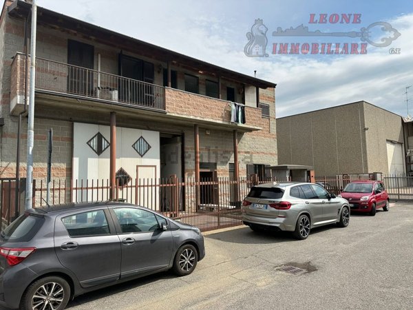 ufficio in vendita a Roncaro