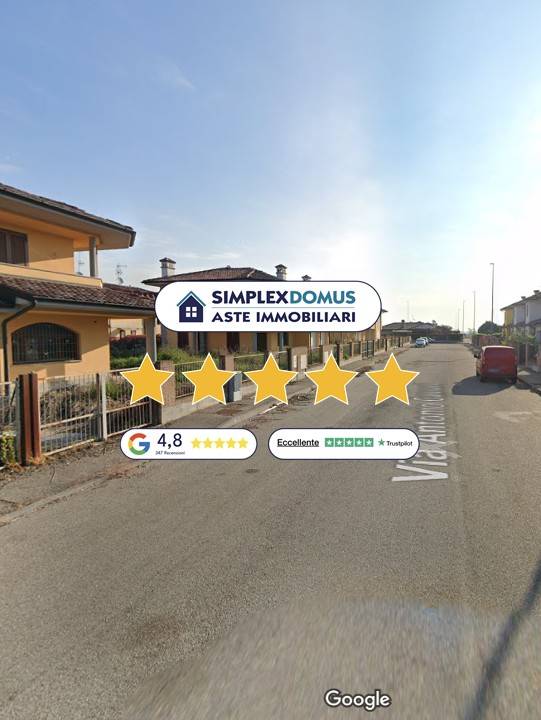 casa indipendente in vendita a Roncaro