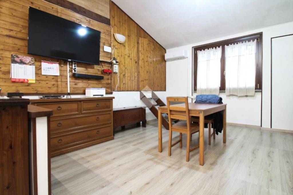 appartamento in vendita a Roncaro