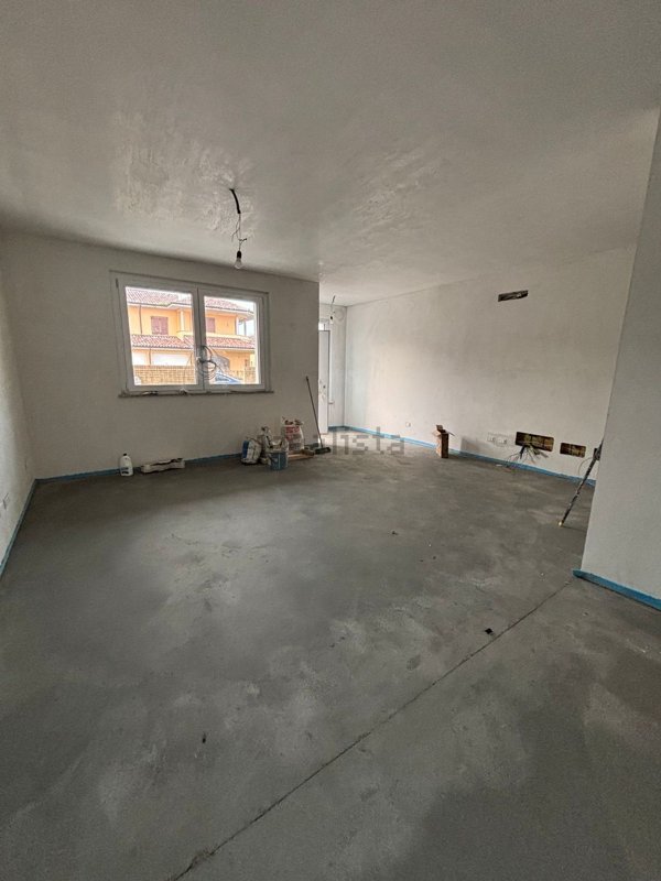 casa indipendente in vendita a Roncaro