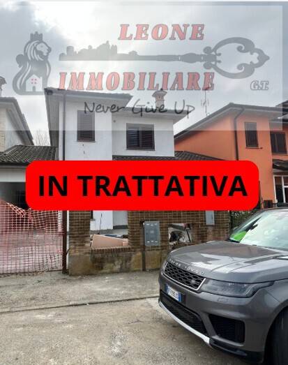 casa indipendente in vendita a Roncaro