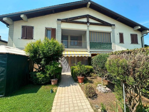 appartamento in vendita a Roncaro