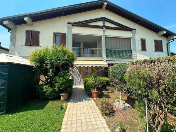 appartamento in vendita a Roncaro
