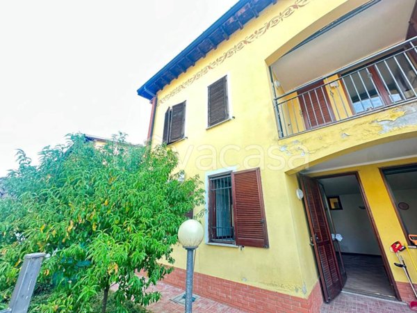 appartamento in vendita a Roncaro