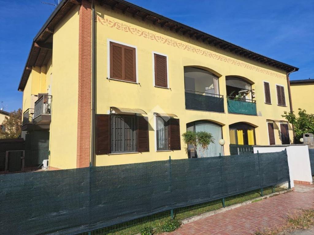 appartamento in vendita a Roncaro