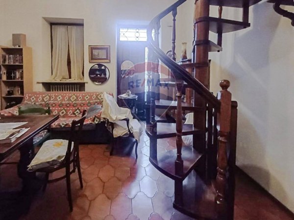 casa indipendente in vendita a Rosasco