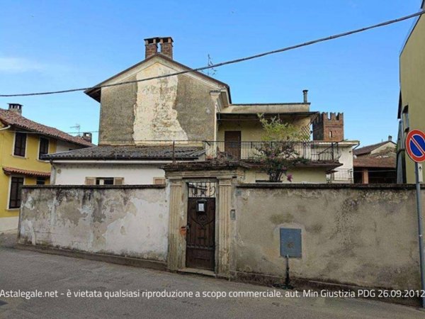 casa indipendente in vendita a Rosasco