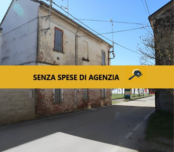 casa indipendente in vendita a Rosasco in zona Rivoltella