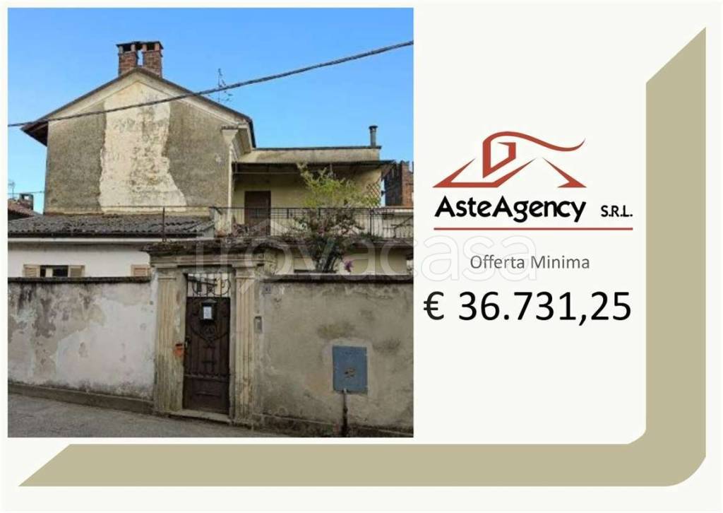 casa indipendente in vendita a Rosasco