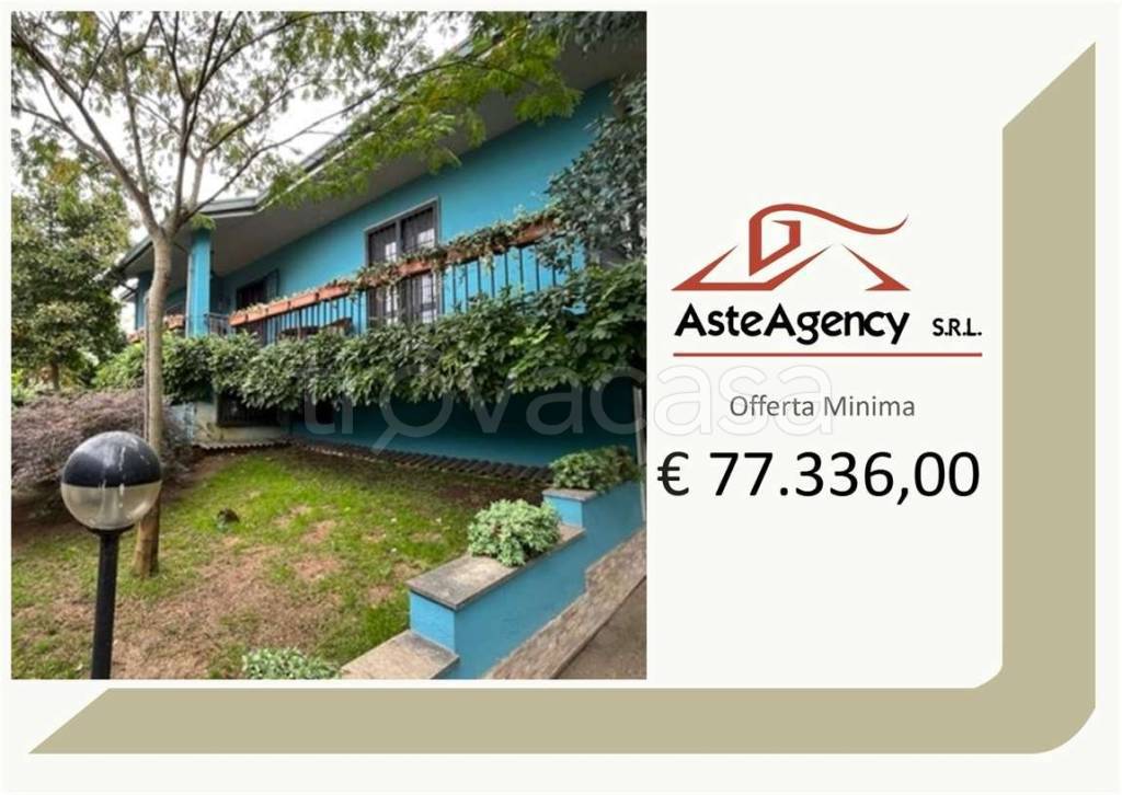 casa indipendente in vendita a Rosasco