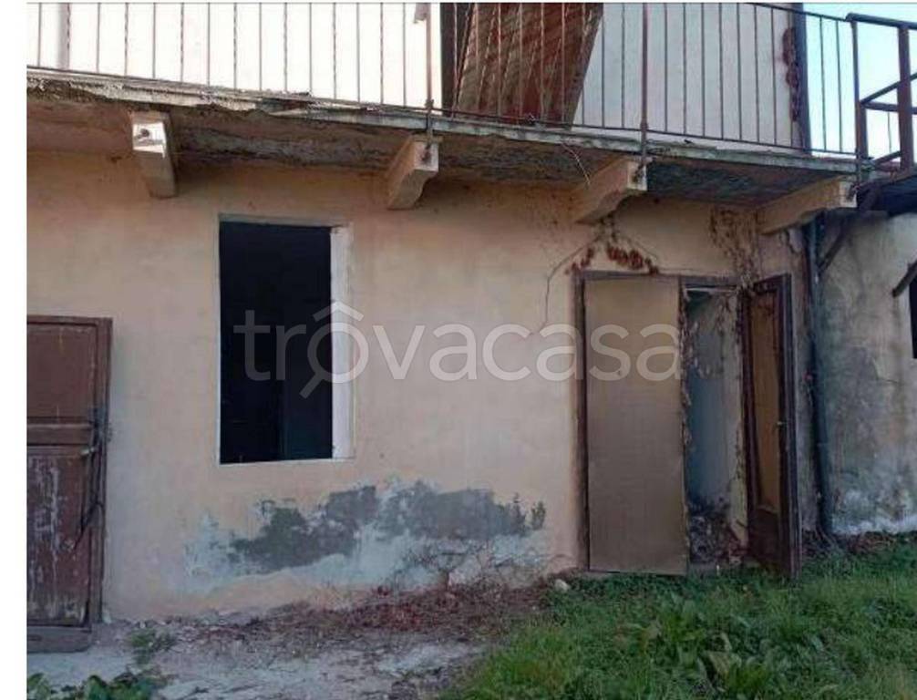 appartamento in vendita a Rosasco
