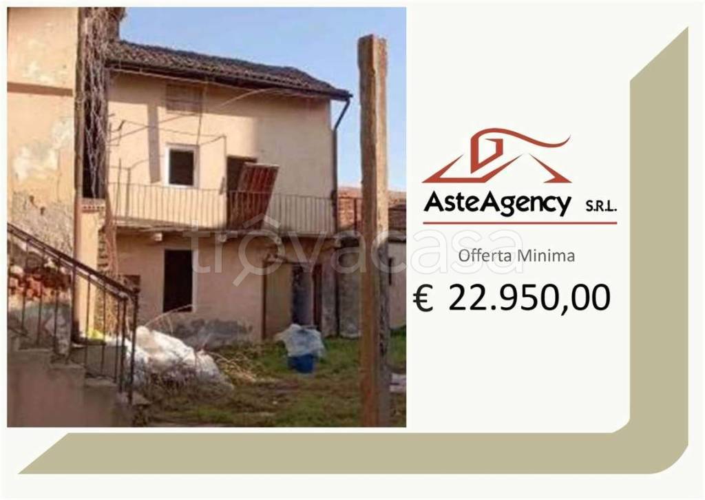 casa indipendente in vendita a Rosasco