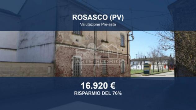 casa indipendente in vendita a Rosasco in zona Rivoltella