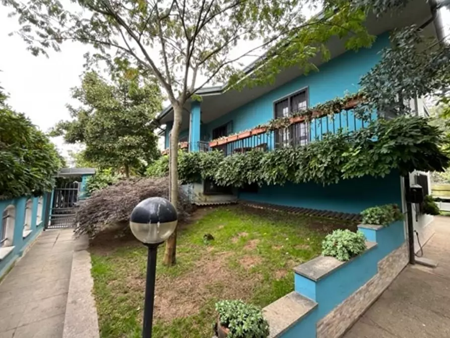 casa indipendente in vendita a Rosasco