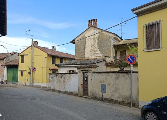 casa indipendente in vendita a Rosasco