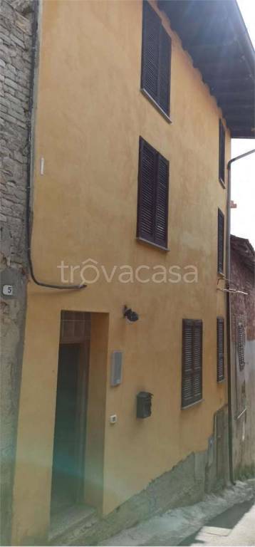 casa indipendente in vendita a Rovescala