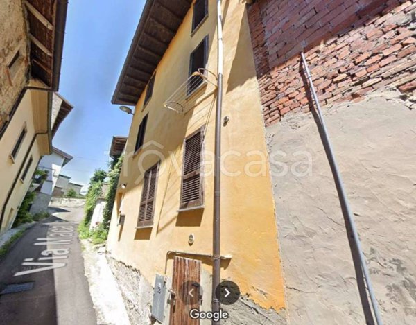 appartamento in vendita a Rovescala