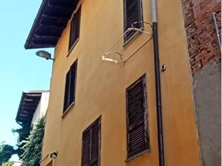 appartamento in vendita a Rovescala