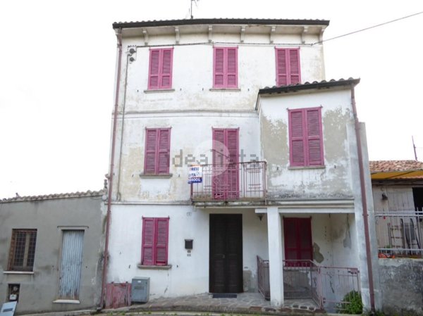 appartamento in vendita a Rovescala