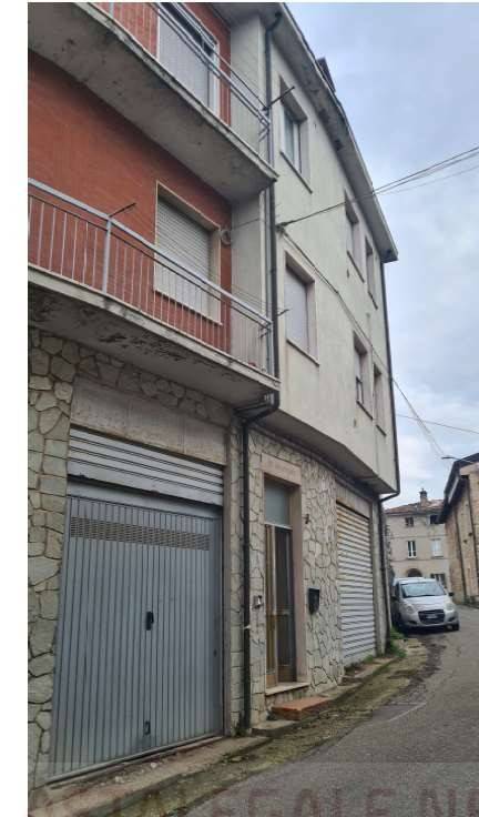 appartamento in vendita a Rovescala