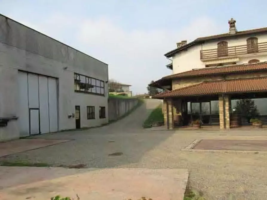 locale di sgombero in vendita a Rovescala in zona Pieve