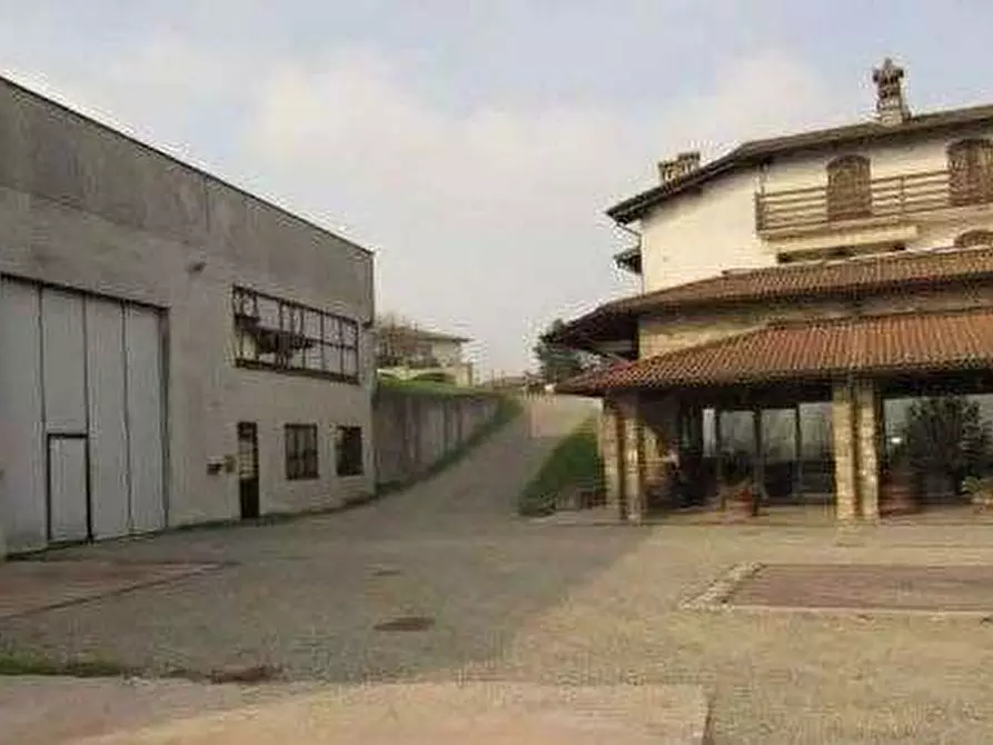 locale di sgombero in vendita a Rovescala in zona Pieve